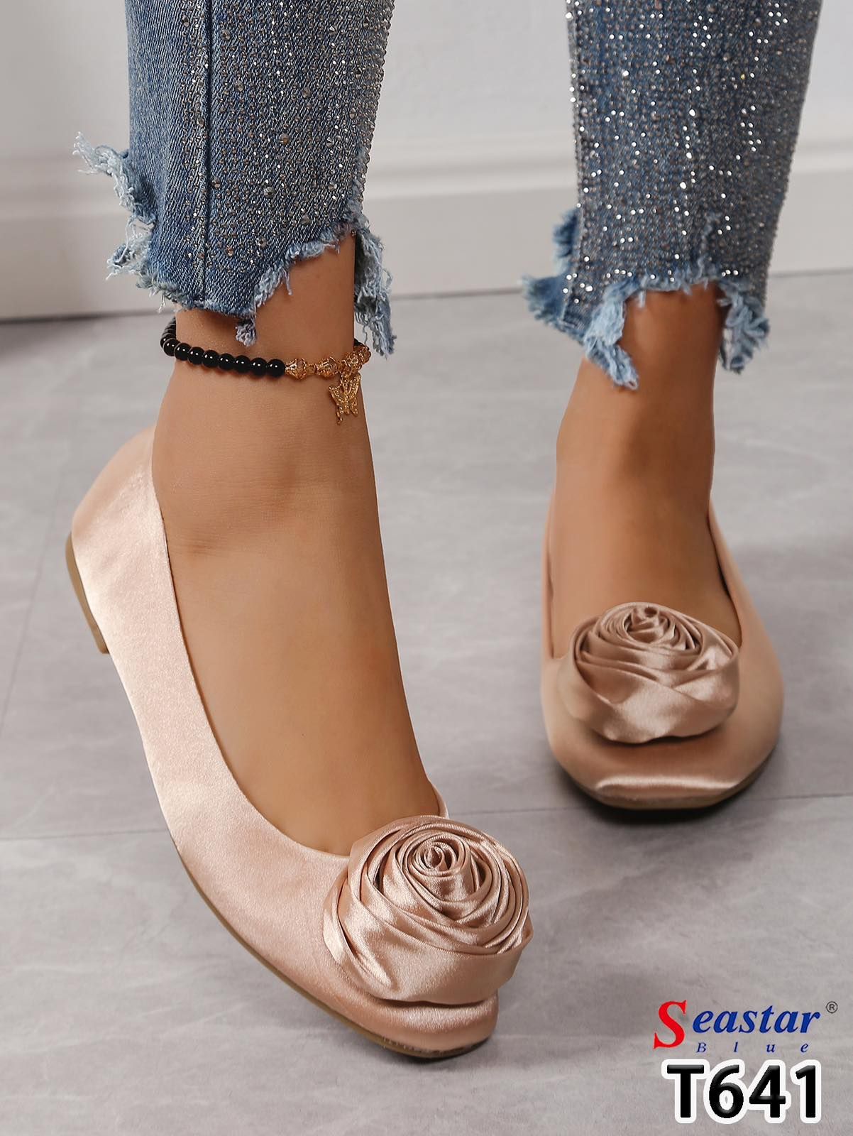 Balerinki / Espadryle damskie Roz 36-41 / 12 par